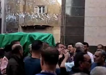 الآلاف يودعون مدير تعليم الباجور بالمنوفية.. وسط حالة من الحزن 17 - جريدة المساء