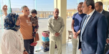 محافظ قنا يشهد التشغيل التجريبي لمجمع مواقف نقادة ويوجه بزيادة عدد المركبات لخدمة المواطنين 1 - جريدة المساء