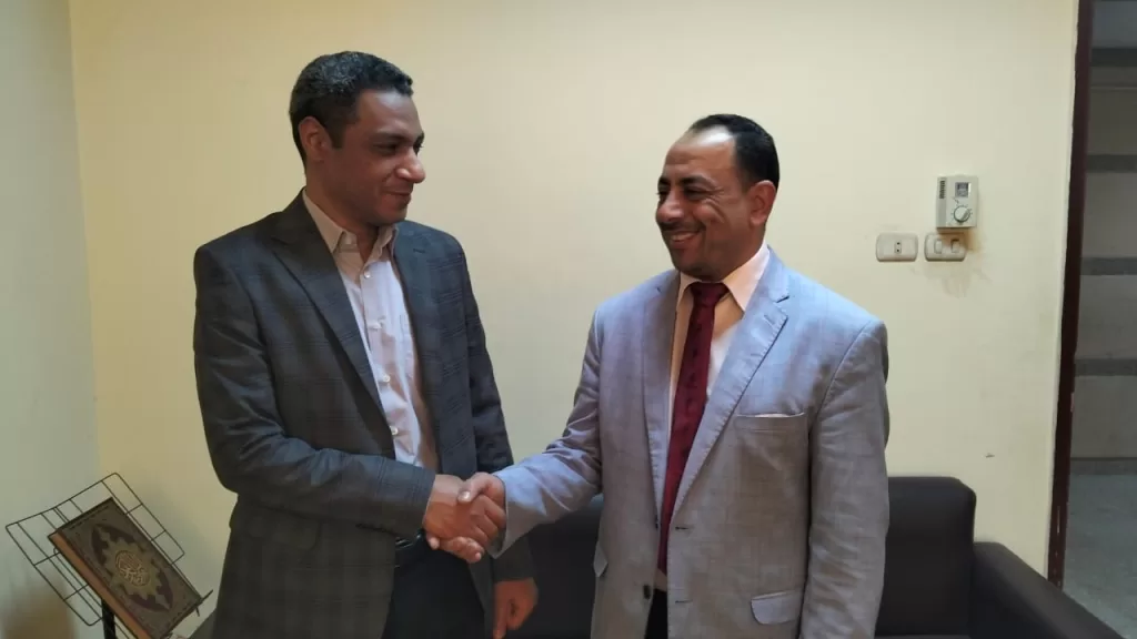 عميد كلية الحقوق بقنا يهنئ أعضاء هيئة التدريس والعاملين بعيد الفطر المبارك 17 - جريدة المساء