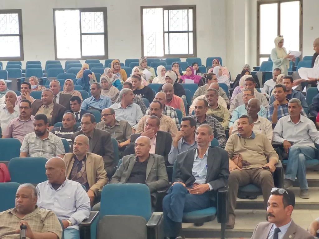 تعليم قنا تستهدف 400 مدير مدرسة لتوضيح نظام البكالوريا 31 - جريدة المساء