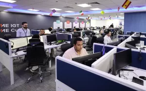 الدكتور/ عمرو طلعت وزير الاتصالات يفتتح مقر شركة IGT Solutions العالمية الرائدة فى مجال خدمات التعهيد فى المنطقة التكنولوجية بالمعادى 21 - جريدة المساء