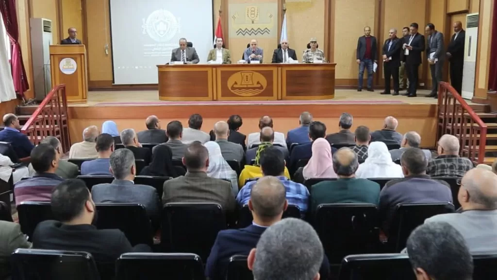 محافظ كفرالشيخ يعقد اجتماعًا موسعًا للإعداد لتنفيذ مشروع التدريب العملي المشترك "صقر" لمجابهة الأزمات والكوارث 21 - جريدة المساء