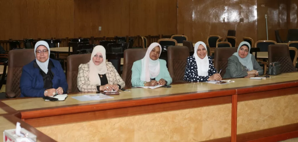 عكاوي يدشن مشروع "التميز في التعليم والتعلم" بجامعة جنوب الوادي 43 - جريدة المساء