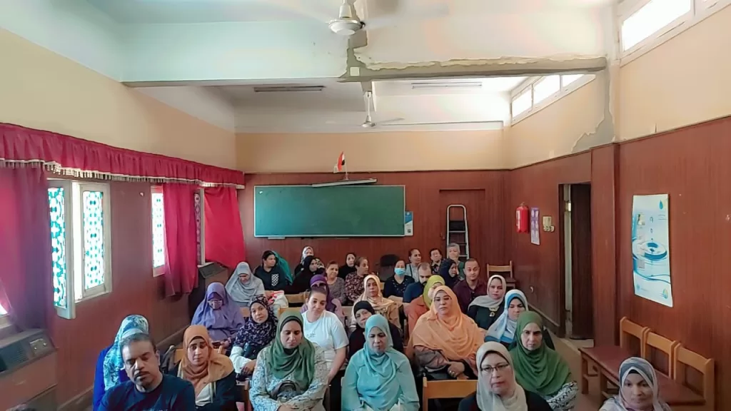 "المشروعات القومية وتنمية الولاء والانتماء" ندوة بمجمع إعلام قنا 25 - جريدة المساء