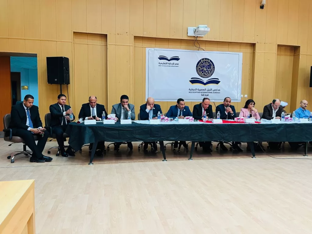 طلاب مدارس النيل بقنا يتألقون في محاكاة برلمانية واقعية بحضور أعضاء مجلسي النواب والشيوخ 23 - جريدة المساء