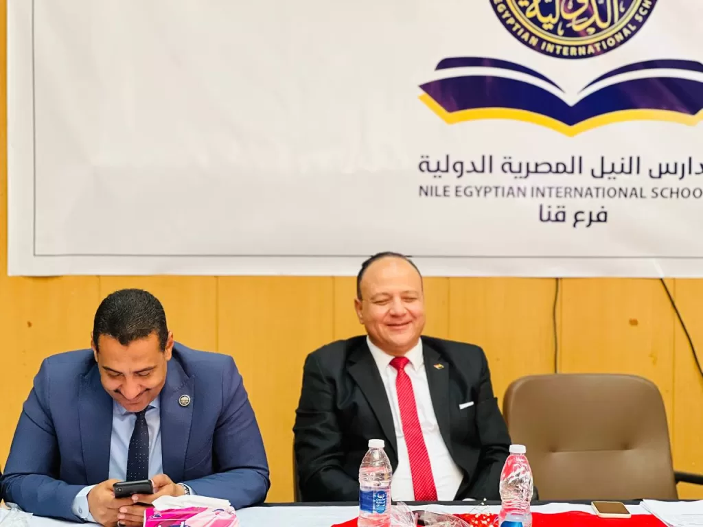 طلاب مدارس النيل بقنا يتألقون في محاكاة برلمانية واقعية بحضور أعضاء مجلسي النواب والشيوخ 29 - جريدة المساء