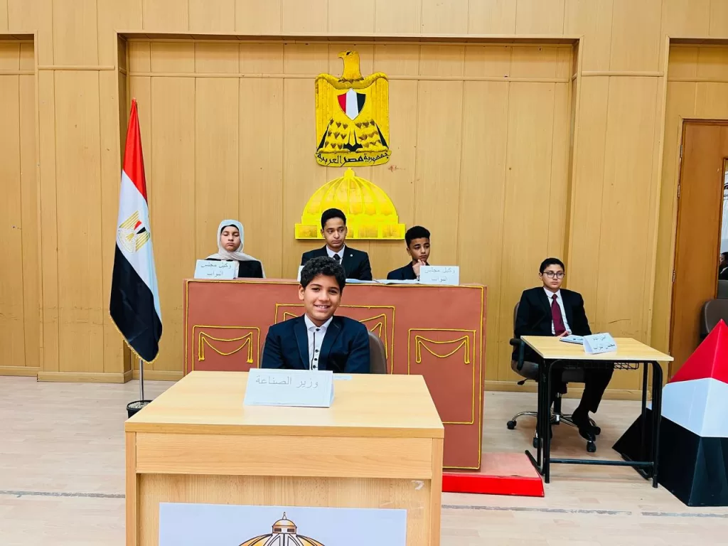 طلاب مدارس النيل بقنا يتألقون في محاكاة برلمانية واقعية بحضور أعضاء مجلسي النواب والشيوخ 33 - جريدة المساء