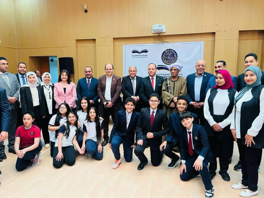 طلاب مدارس النيل بقنا يتألقون في محاكاة برلمانية واقعية بحضور أعضاء مجلسي النواب والشيوخ 48 - جريدة المساء طلاب مدارس النيل بقنا يتألقون في محاكاة برلمانية واقعية بحضور أعضاء مجلسي النواب والشيوخ 47 - جريدة المساء