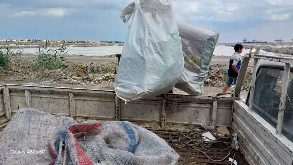 بورسعيد تنتفض ضد الإشغالات.. الحملات مستمرة لإعادة الانضباط 25 - جريدة المساء