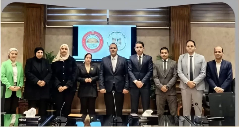 لجنة الشئون المالية والاقتصادية والاستثمار بمحاكاة الشيوخ تناقش أثر القرار الأمريكي الجديد على التجارة العالمية 17 - جريدة المساء