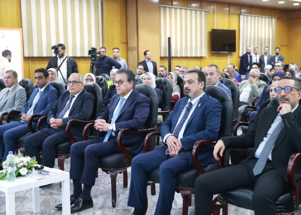 وزير الصحة فى الاحتفال باليوم العالمي لمرضى الهيموفيليا: مصر أصبحت دولة رائدة عالميًا في علاج الأطفال المصابين بهذا المرض 19 - جريدة المساء