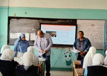 مدير تعليم قنا يتابع المستوى العلمي لطلاب إدارتي قوص وقفط 16 - جريدة المساء