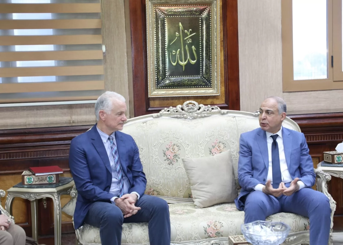 محافظ المنيا يلتقي وفد المشروع الكندي لدعم المرأة  15 - جريدة المساء