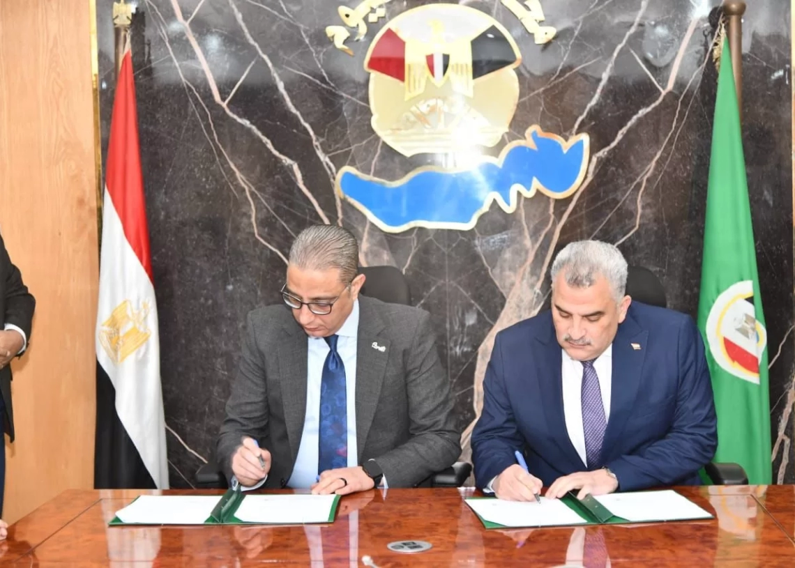 بروتوكول تعاون بين محافظة الفيوم وجهاز حماية البحيرات لتنمية بحيرة قارون وتحقيق الاكتفاء الذاتي من الثروة السمكية 19 - جريدة المساء