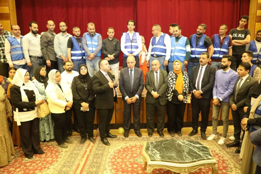 محافظ المنيا يسلم 23 جهاز عروسة للفتيات الأولى بالرعاية بالتعاون مع مؤسسة "حياة كريمة" 20 - جريدة المساء