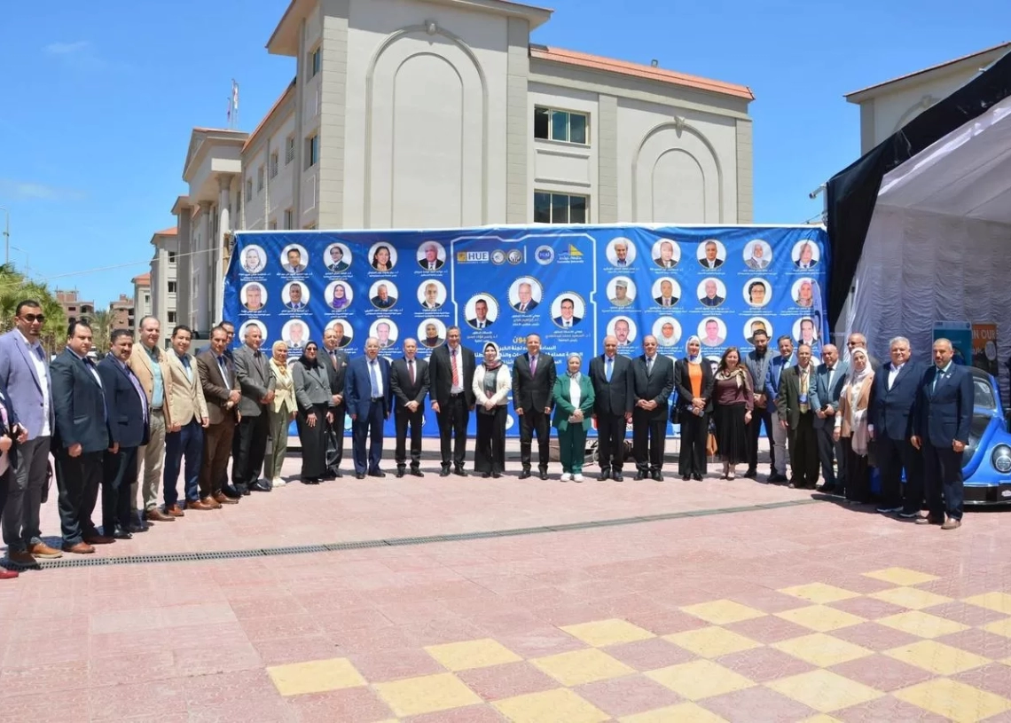 رئيس جامعة الدلتا التكنولوجية يشارك في الملتقى التكنولوجي الثاني لخريجي الحاسبات والذكاء الاصطناعي بدمياط 19 - جريدة المساء