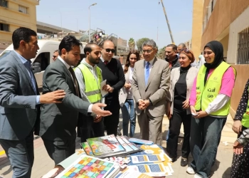 لتوعية الشباب بأضراره.. محافظ الجيزة يشهد فاعلية صندوق مكافحة الإدمان بمساكن روضة السودان 17 - جريدة المساء