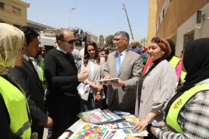 لتوعية الشباب بأضراره.. محافظ الجيزة يشهد فاعلية صندوق مكافحة الإدمان بمساكن روضة السودان 39 - جريدة المساء