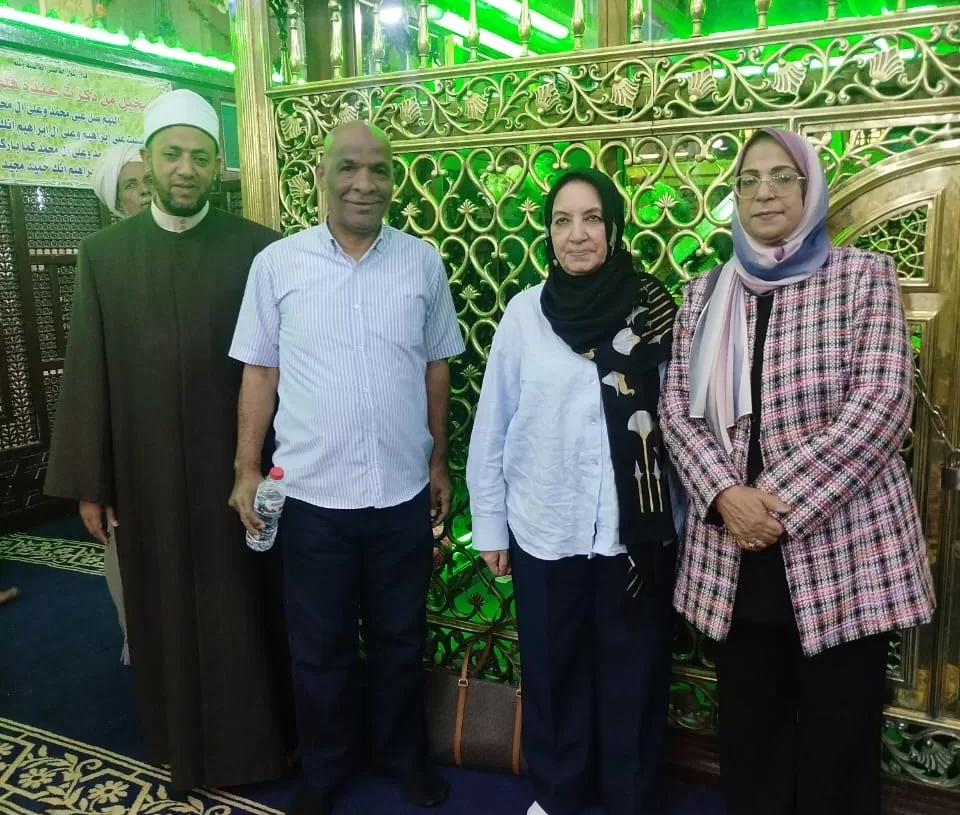 مستشار وزير الثقافة للتراث تزور مسجد العارف بالله سيدي عبدالرحيم القنائي 15 - جريدة المساء