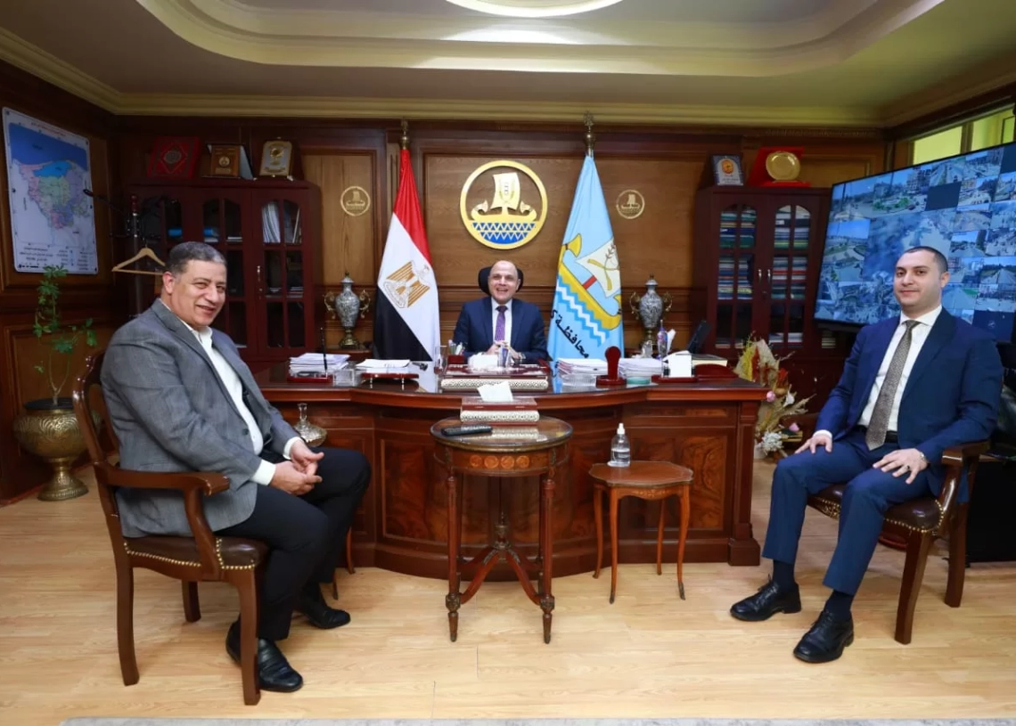 محافظ كفرالشيخ يجتمع بأعضاء مجلسي النواب والشيوخ لحل مشكلات الدوائر وتحقيق نقلة خدمية حقيقية 19 - جريدة المساء