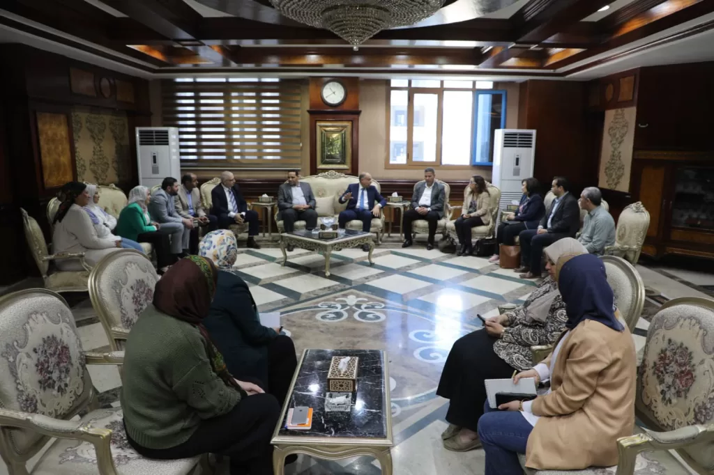 محافظ المنيا يلتقي وفد البنك الدولي وبرنامج التنمية المحلية بصعيد مصر 35 - جريدة المساء