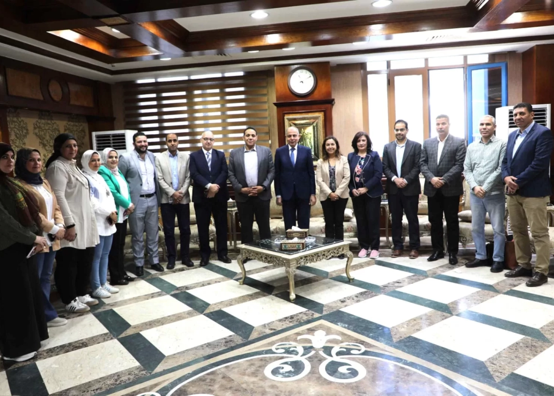 محافظ المنيا يلتقي وفد البنك الدولي وبرنامج التنمية المحلية بصعيد مصر 19 - جريدة المساء