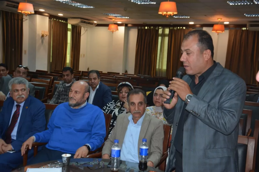 فى لقائه بصحفيى الغربية وكفر الشيخ.. عبد المحسن سلامة: لا تهاون مع منتحلى صفة الصحفى.. وكرامة الصحفيين أولويتنا 22 - جريدة المساء