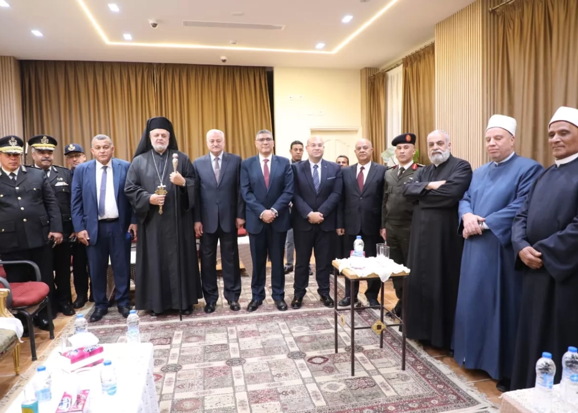 محافظ الجيزة يزور الكنيسة الكاثوليكية لتقديم التهنئة بمناسبة عيد القيامة المجيد 20 - جريدة المساء محافظ الجيزة يزور الكنيسة الكاثوليكية لتقديم التهنئة بمناسبة عيد القيامة المجيد 19 - جريدة المساء
