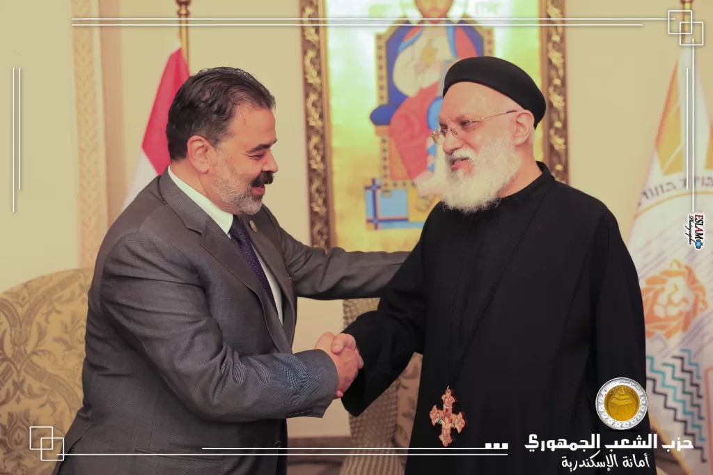 "الشعب الجمهوري" يزور الكنيسة المرقسية لتهنئة الأقباط بعيد القيامة المجيد 21 - جريدة المساء