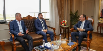 وزير قطاع الأعمال العام يعقد اجتماعًا لمتابعة إجراءات الاستغلال الأمثل لمبنى "قصر القطن" بالإسكندرية 1 - جريدة المساء