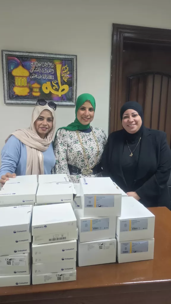 أمانة المرأة بحزب الشعب الجمهوري بقنا تتبرع بمستلزمات طبية لمركز الأورام دعمًا للمرضى 21 - جريدة المساء