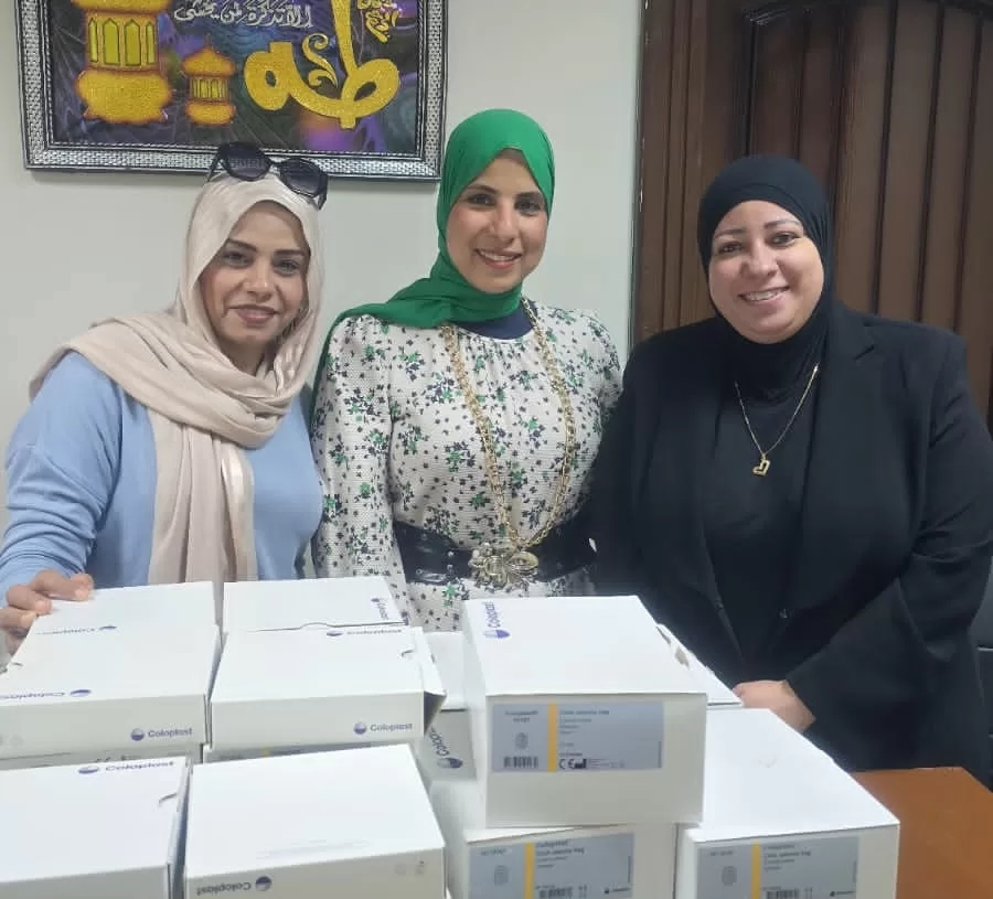 أمانة المرأة بحزب الشعب الجمهوري بقنا تتبرع بمستلزمات طبية لمركز الأورام دعمًا للمرضى 19 - جريدة المساء