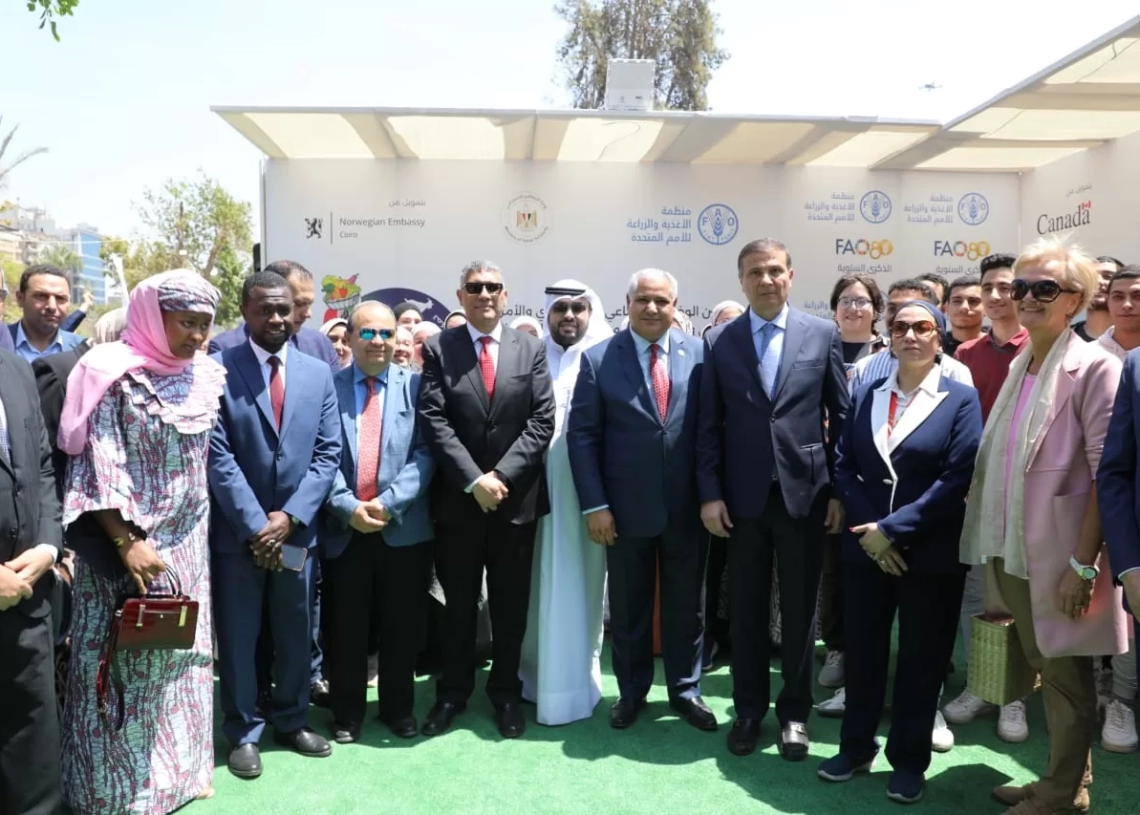 بحضور وزراء الزراعة والشباب والبيئة ومحافظ القاهرة.. محافظ الجيزة يشارك في افتتاح معرض زهور الربيع في دورته الـ92 18 - جريدة المساء