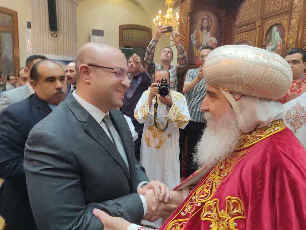 محافظ بني سويف يهنئ الأخوة المسيحيين بعيد القيامة المجيد 18 - جريدة المساء