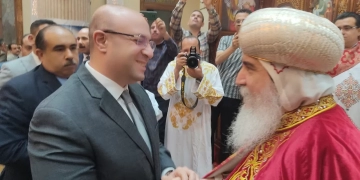 محافظ بني سويف يهنئ الأخوة المسيحيين بعيد القيامة المجيد 1 - جريدة المساء