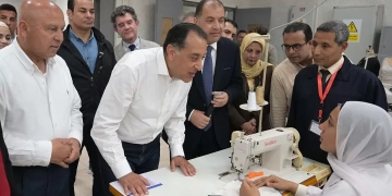 رئيس الوزراء في العاشر من رمضان: دعم متواصل للصناعة الوطنية وتوطين الدواء وتعزيز الصادرات 1 - جريدة المساء