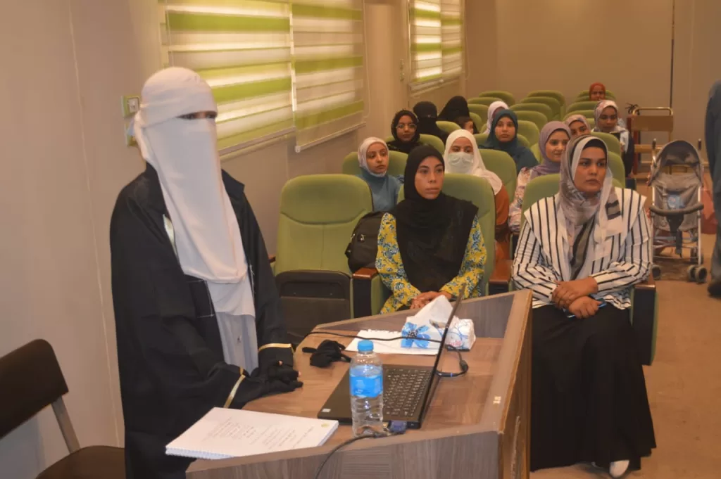 " معاملات لتحسين إنتاجية دودة القز ".. رسالة ماجستير بجامعة جنوب الوادي 35 - جريدة المساء