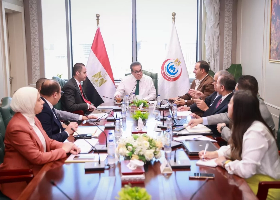 نائب رئيس مجلس الوزراء وزير الصحة : حوكمة صرف الدواء ضمن منظومة العلاج على نفقة الدولة، ودعم التحول الرقمي الكامل للمنظومة 19 - جريدة المساء نائب رئيس مجلس الوزراء وزير الصحة : حوكمة صرف الدواء ضمن منظومة العلاج على نفقة الدولة، ودعم التحول الرقمي الكامل للمنظومة 18 - جريدة المساء