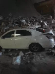 انهيار عقار من طابقين بالزقازيق دون إصابات وتلف 4 سيارات 24 - جريدة المساء