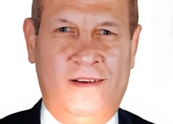 وزير قطاع الأعمال العام يصدر قرارًا بتكليف أشرف عبدالله قائماً بأعمال العضو المنتدب المالي والإداري بالشركة القابضة للأدوية 17 - جريدة المساء