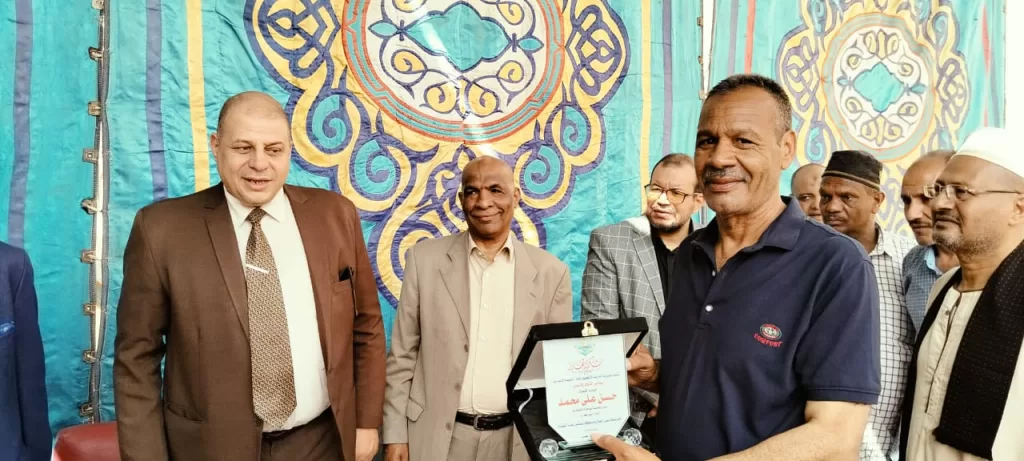 من قرية العنف إلى منارة العلم.. مدارس أبوحزام تتحدى الصورة النمطية وتكتب قصة نجاح ملهمة 25 - جريدة المساء