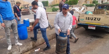 جهاز مدينة العاشر من رمضان يشن حملة مكبرة لإزالة التعديات والاشغالات 1 - جريدة المساء