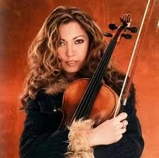 وتريات الأسكندرية تعزف أعمال عالمية على مسرح سيد درويش 19 - جريدة المساء