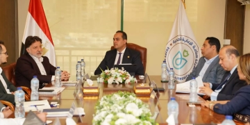 رئيس هيئة الرعاية الصحية: توقيع اتفاقية تعاون لتناقل الخبرات وتطوير الكفاءات الطبية والإدارية في خدمات التأهيل النفسي والإرشاد الصحي والتوعية المجتمعية بالتعاون مع مودست 2 - جريدة المساء رئيس هيئة الرعاية الصحية: توقيع اتفاقية تعاون لتناقل الخبرات وتطوير الكفاءات الطبية والإدارية في خدمات التأهيل النفسي والإرشاد الصحي والتوعية المجتمعية بالتعاون مع مودست 1 - جريدة المساء