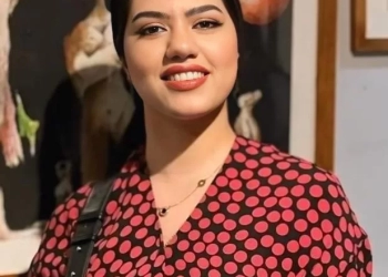 "تقى عمر "فنانة واعدة.. اعجاب الجمهور المصري والعربي بلوحات الفنانه الشابه في اليوم الاول للعرض .. 19 - جريدة المساء