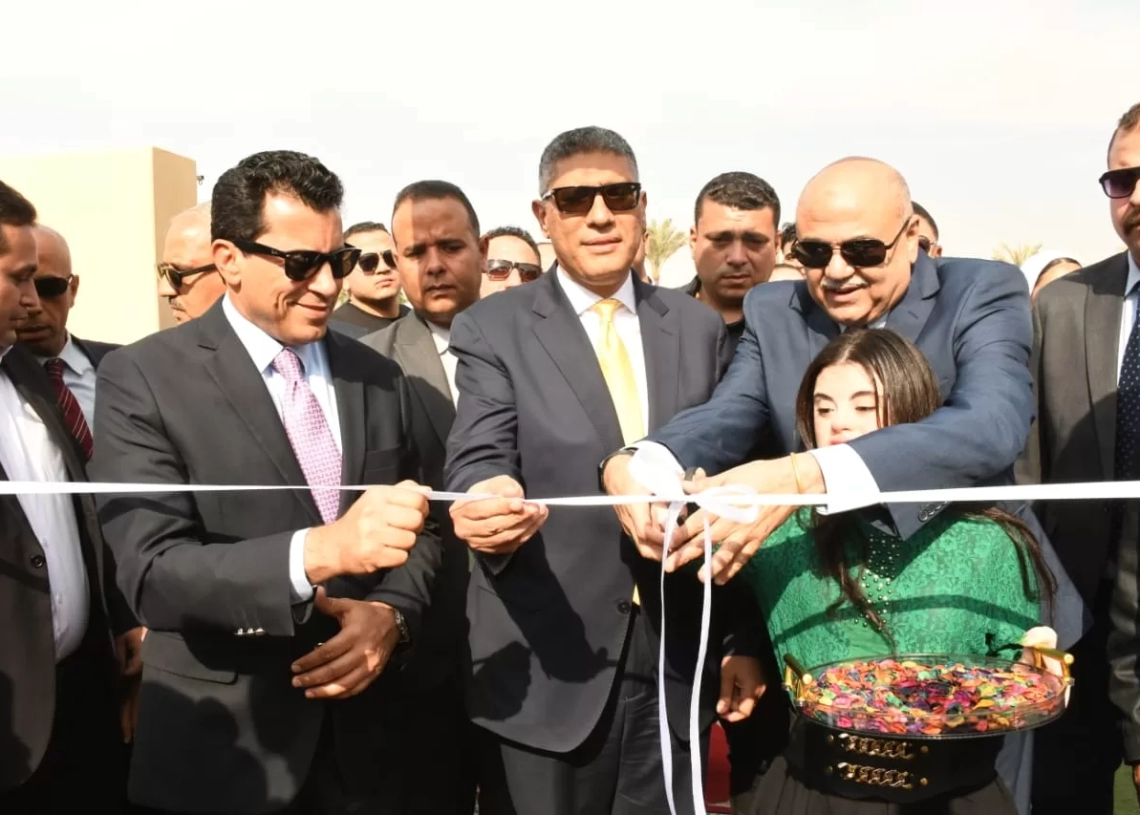 وزير الشباب ومحافظ الجيزة يفتتحان منشآت رياضية جديدة بنادي حدائق الأهرام 19 - جريدة المساء