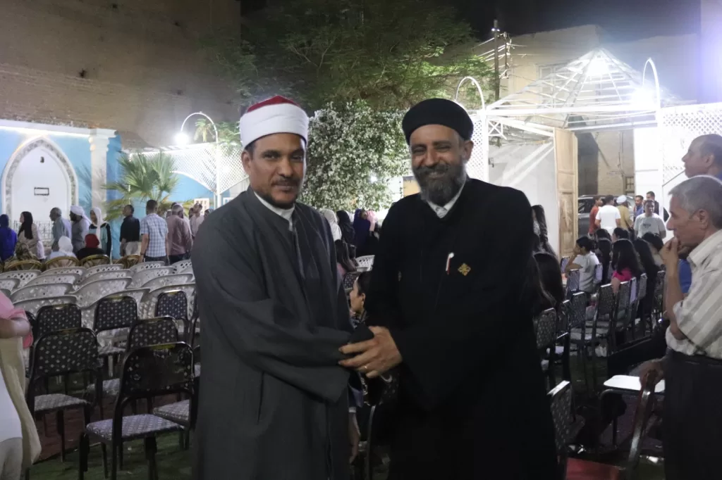 اللواء هشام الحلبى يستعرض تاريخ تحرير سيناء وجهود التنمية فى ندوة تثقيفية بنقادة 43 - جريدة المساء