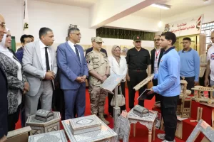 بالصور.. محافظ الجيزة يفتتح معرض "صنع بالتعليم الفني" بمدرسة إمبابة الصناعية للتأسيس العسكري 39 - جريدة المساء