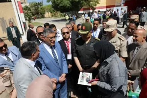 بالصور.. محافظ الجيزة يفتتح معرض "صنع بالتعليم الفني" بمدرسة إمبابة الصناعية للتأسيس العسكري 55 - جريدة المساء