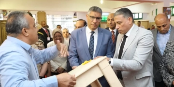 بالصور.. محافظ الجيزة يفتتح معرض "صنع بالتعليم الفني" بمدرسة إمبابة الصناعية للتأسيس العسكري 1 - جريدة المساء